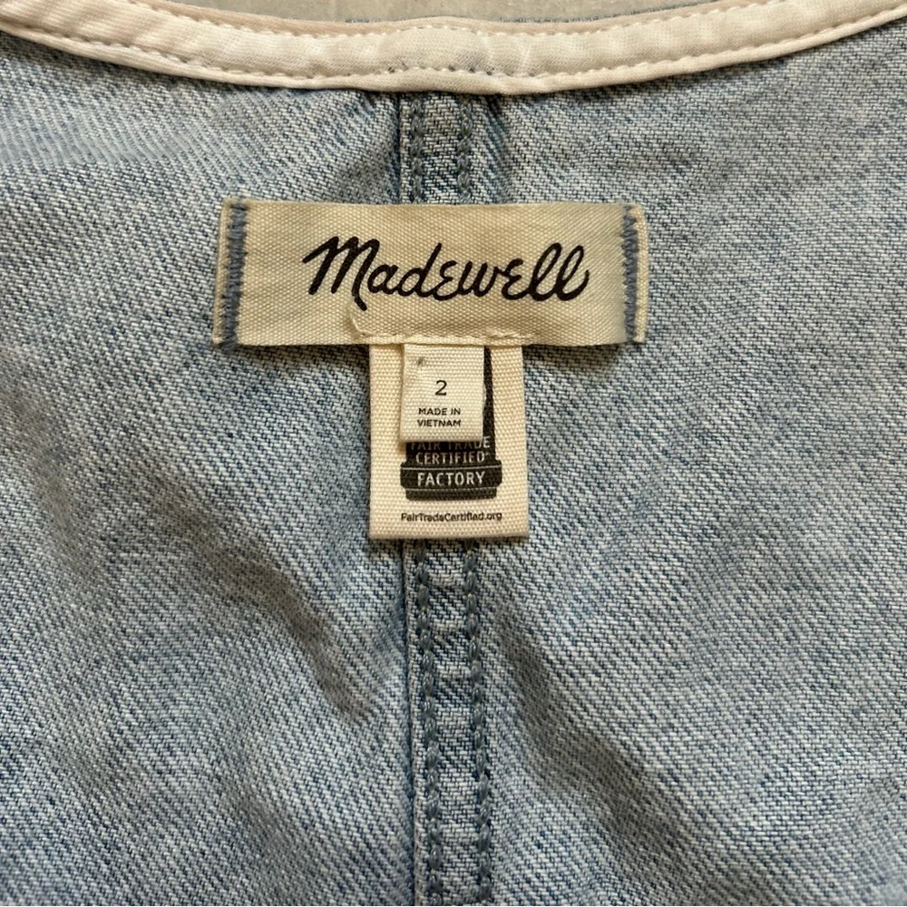 Madewell Women's Denim Scoop Neck Vest in Edmonson Wash 2 / S - Picture 6 of 12